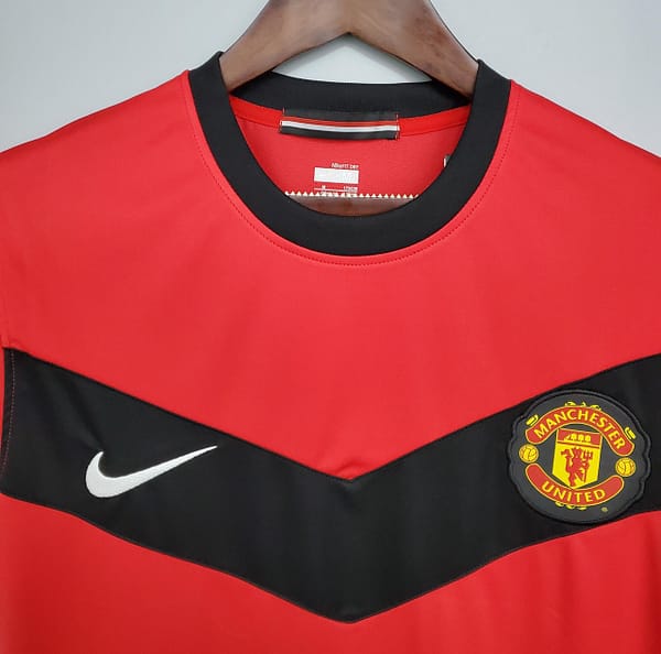 Retro 09/10 Manchester United home Soccer Jersey - Image 9