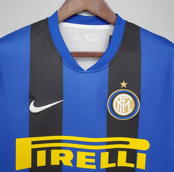 Retro 08/09 Inter Milan home Soccer Jersey - Image 9