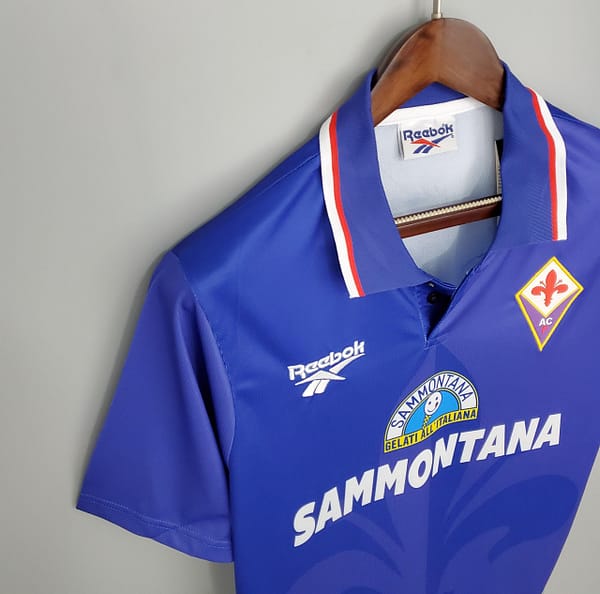 Retro Fiorentina 95/96 home Soccer Jersey - Image 5