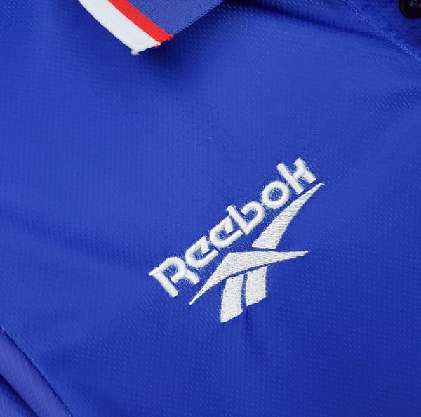 Retro Fiorentina 95/96 home Soccer Jersey - Image 6