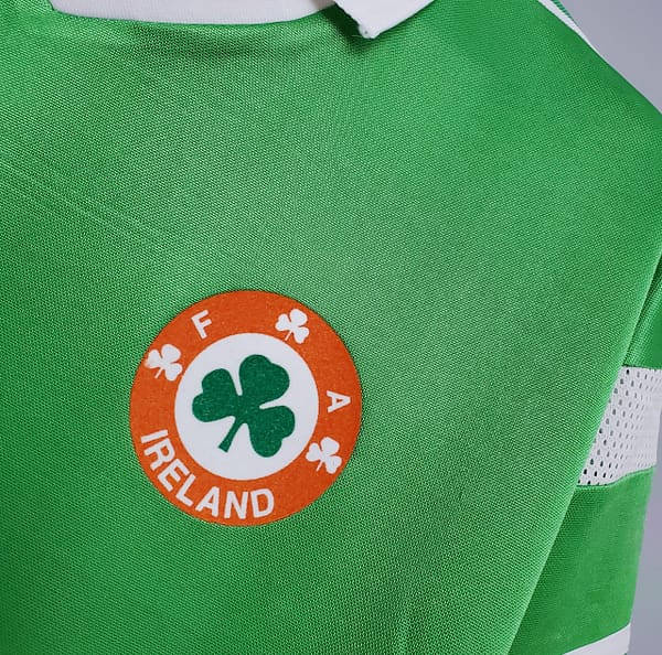 Retro 1988 Ireland home Soccer Jersey - Image 8