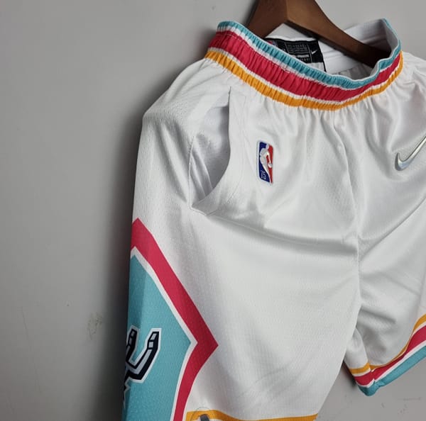 2022 San Antonio Spurs Urban Edition calção branco NBA - Image 4