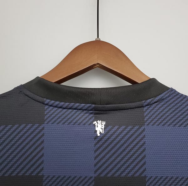 Retro 13/14 Manchester United Away Soccer Jersey - Image 2