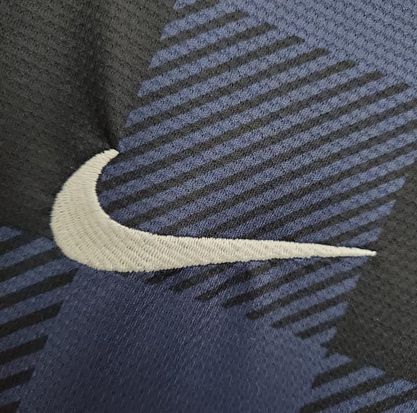 Retro 13/14 Manchester United Away Soccer Jersey - Image 6