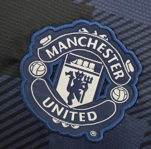 Retro 13/14 Manchester United Away Soccer Jersey - Image 8