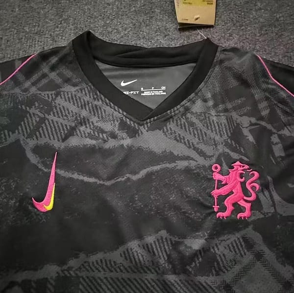 24/25 Chelsea Third Black Jersey - Image 3