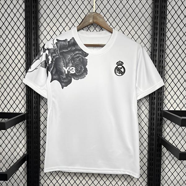 24/25 Real Madrid Y-3 Special White Jersey - Image 5