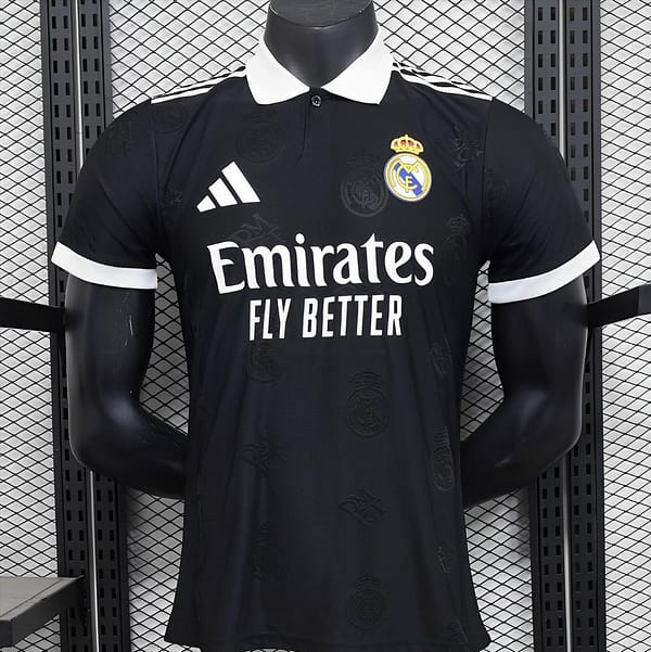 Player Version 24/25 Real Madrid Black Pre-Match Jersey