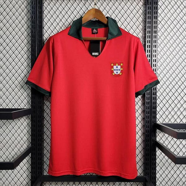 Retro 1972 Portugal Home Jersey