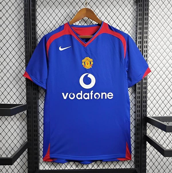 2005/06 Retro Manchester United Away Jersey
