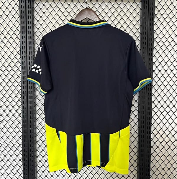 24/25 Manchester City Away Yellow Jersey - Image 2