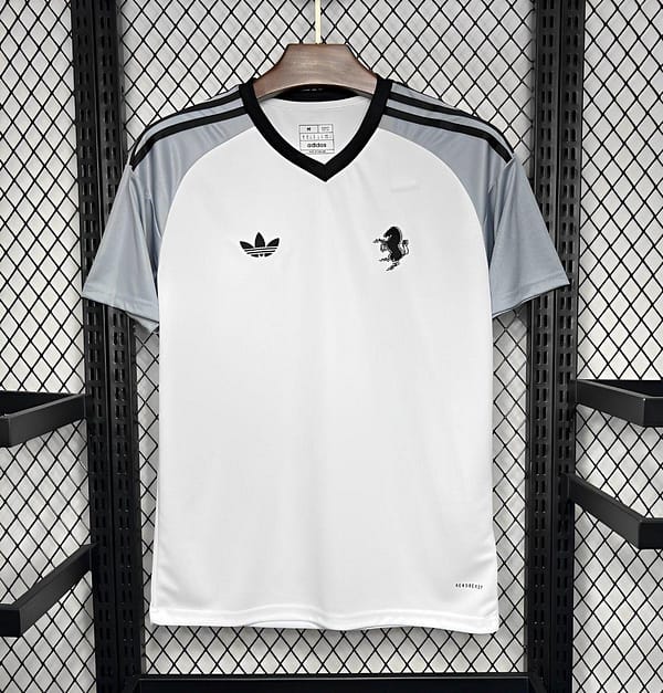 2024/25 Juventus Third Goalkeeper White Jersey