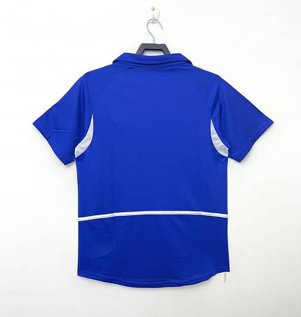Retro 2002 Brazil Away Soccer Jersey - Image 6