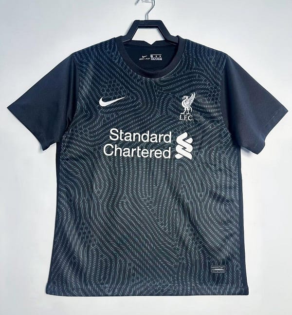 Retro 20/21 Liverpool Black Goalkeeper Jersey - Image 5