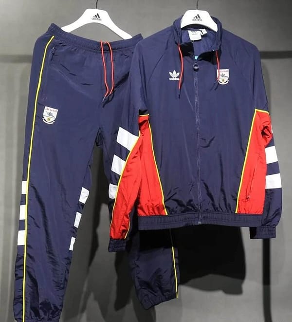 24/25 Arsenal Navy/Red Windbreaker - Image 5