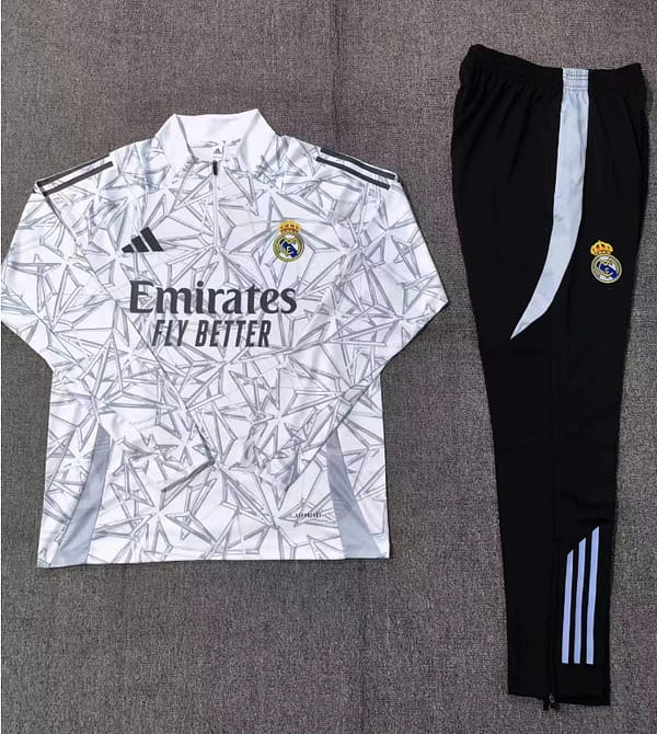 24/25 Kids Real Madrid White Special Half Zipper Jacket+Long Pants - Image 2