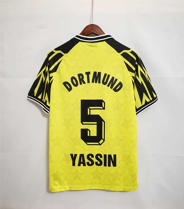 Retro 94/95 Borussia Dortmund Home Yellow Jersey - Image 4