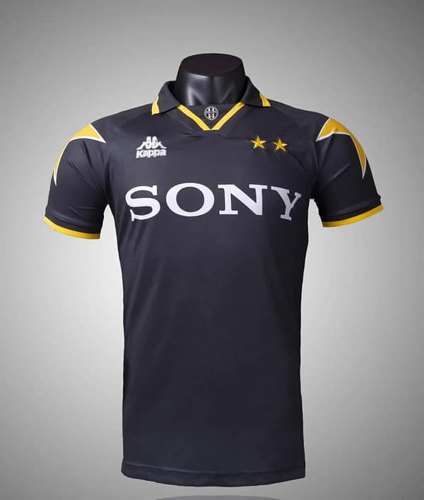 RETRO 95/97 Juventus Away Soccer Jersey - Image 10
