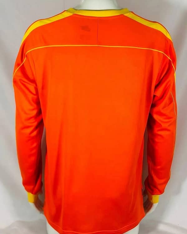 Retro 1998 Brazil Goalkeeper Orange Jersey - Image 4