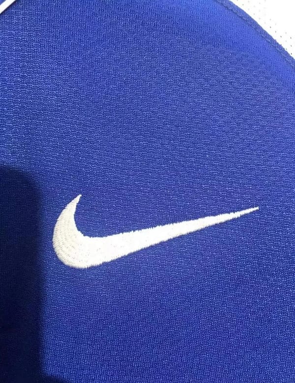 Retro 2004 Brazil Away Blue Jersey - Image 8