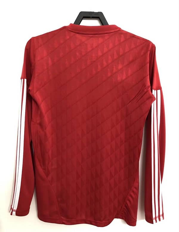 Retro 10/11 Liverpool Home Long Sleeve Soccer Jersey - Image 2