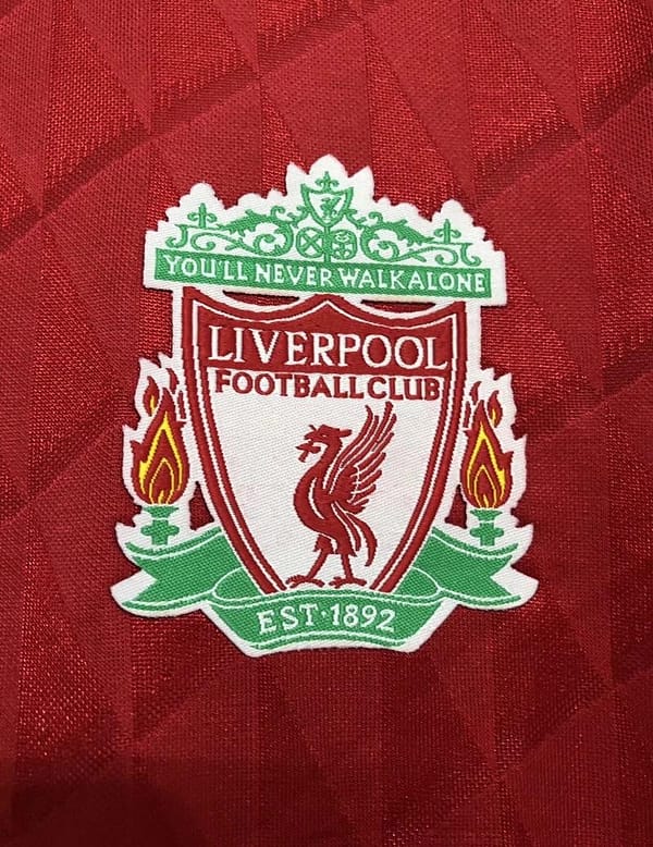 Retro 10/11 Liverpool Home Long Sleeve Soccer Jersey - Image 8