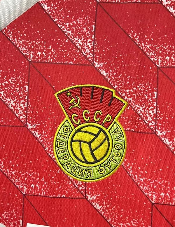 Retro 88/89 USSR Home Soccer Jersey - Image 2