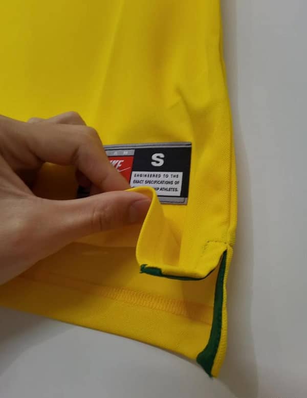 Retro 1998 Brazil Home Soccer Jersey - Image 3