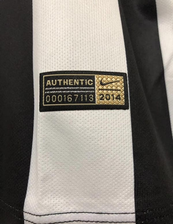 Retro 14/15 Juventus Home Soccer Jersey - Image 2