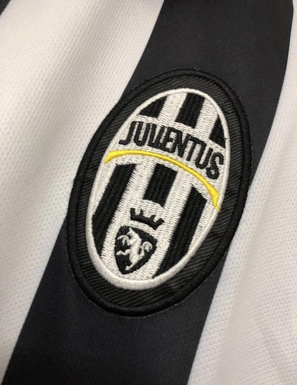 Retro 14/15 Juventus Home Soccer Jersey - Image 8