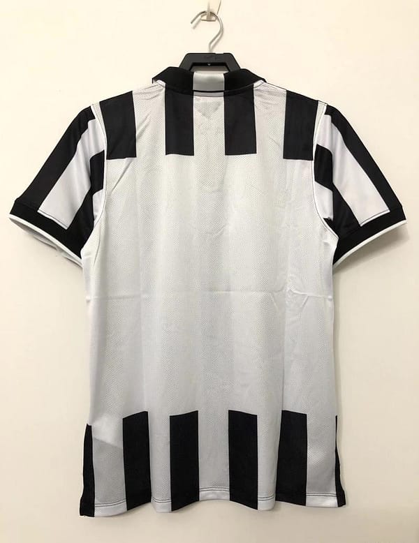 Retro 14/15 Juventus Home Soccer Jersey - Image 9