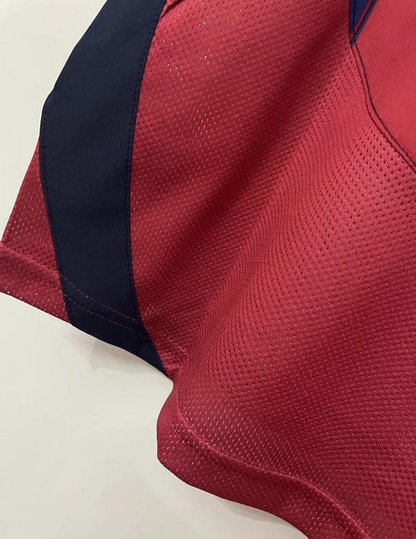 Retro 03/04 Barcelona Home Soccer Jersey - Image 3