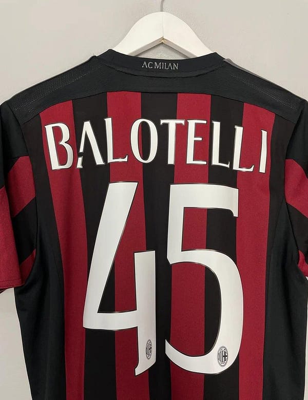 Retro 15/16 AC Milan Home Jersey - Image 4