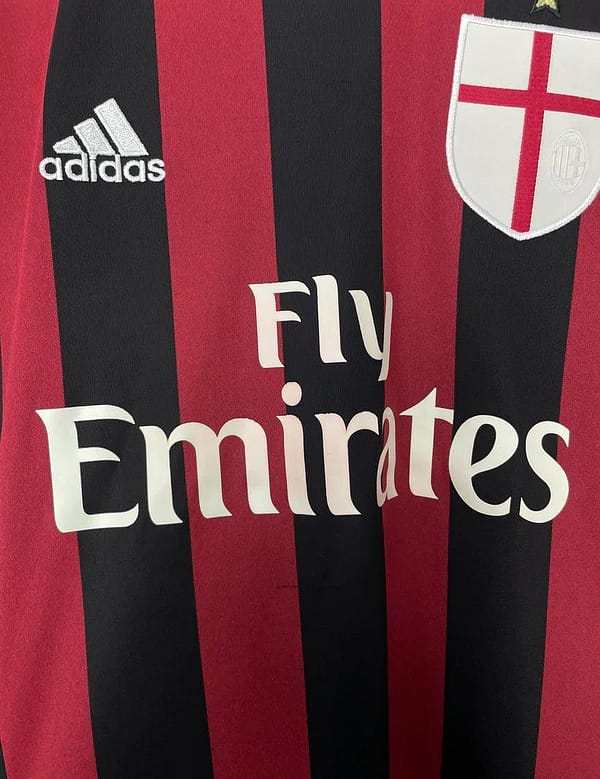 Retro 15/16 AC Milan Home Jersey - Image 5