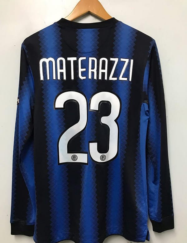 Retro 10/11 Inter Milan Home Long Sleeve Jersey - Image 2