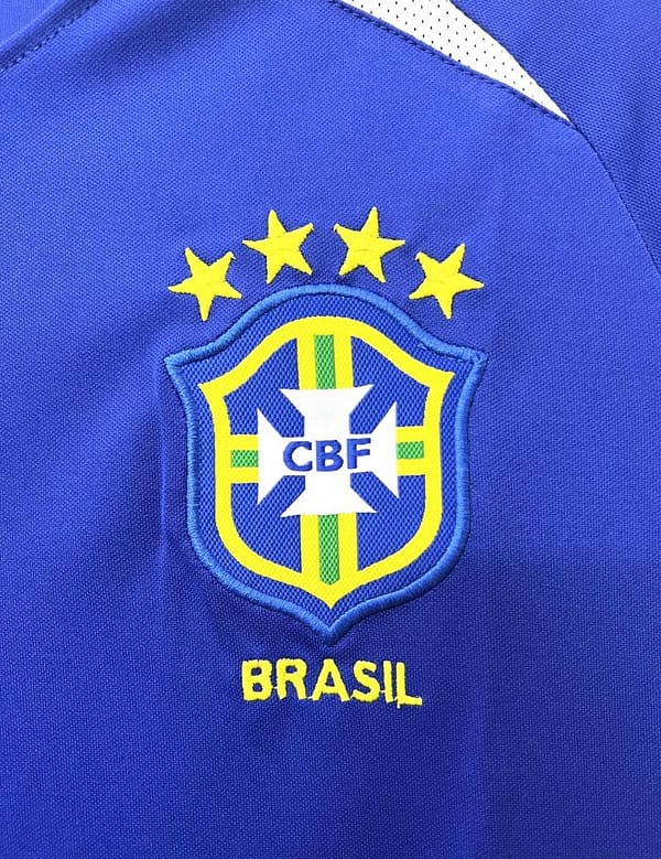 Retro 2002 Brazil Away Soccer Jersey - Image 5