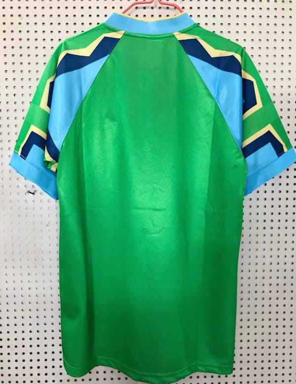 Retro 95/96 Tampa Bay Buccaneers Green Jersey - Image 8