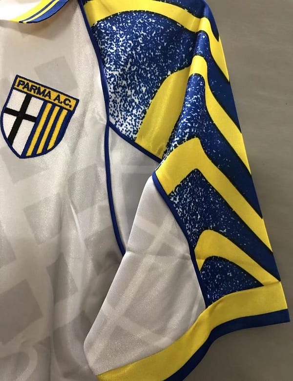 Retro 95/97 Parma Home Soccer Jersey - Image 5