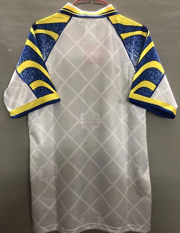 Retro 95/97 Parma Home Soccer Jersey - Image 6