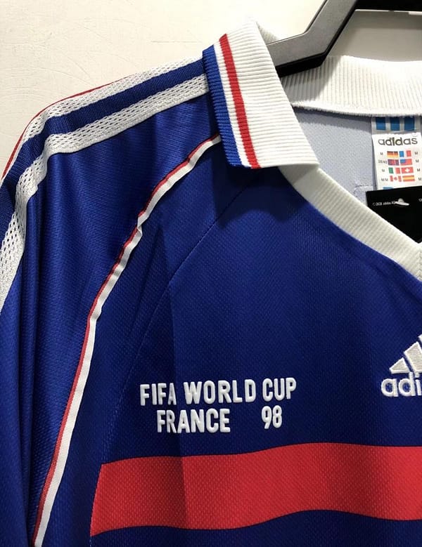 Retro 1998 Long Sleeve France Home Soccer Jersey With 98 France Patch - Image 9