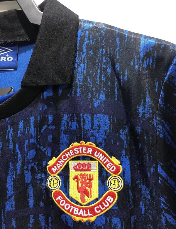 Retro 92/93 Manchester United Away Soccer Jersey - Image 8
