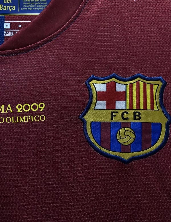 Retro 08/09 Long SLeeve Barcelona Home Champions Version Soccer Jersey - Image 8