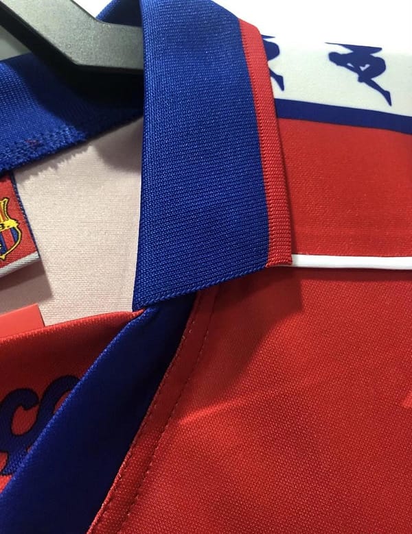 Retro 92/95 Barcelona Home Soccer Jersey - Image 6