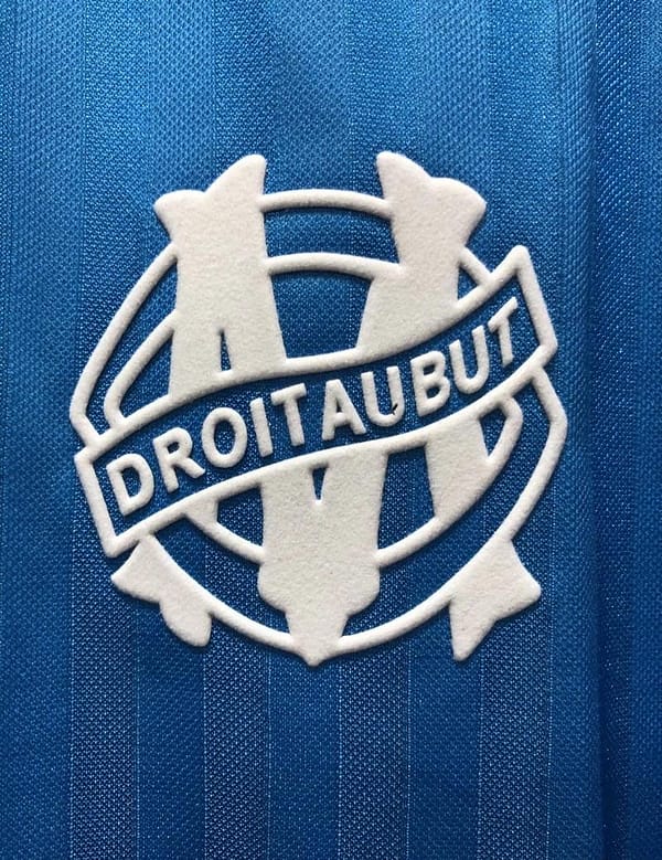 Retro 90/91 Olympique Marseille Away Soccer Jersey - Image 9