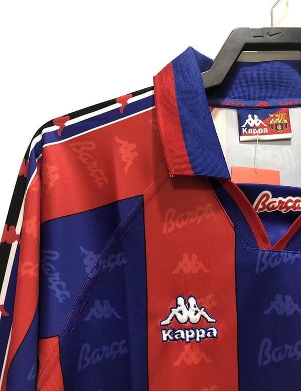 Retro 96/97 Long Sleeve Barcelona Home Soccer Jersey - Image 7