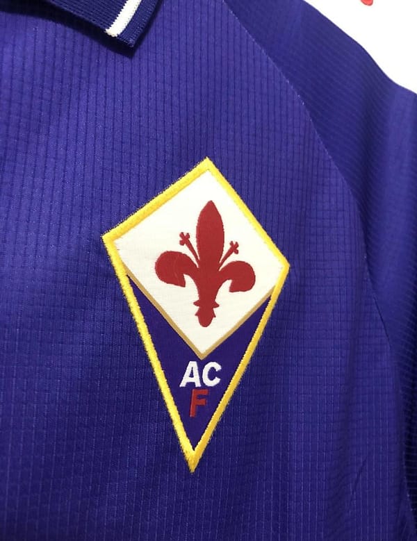 Retro 98/99 Fiorentina Home Soccer Jersey - Image 6