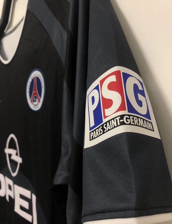 Retro 01/02 PSG Third Soccer Jersey - Image 3