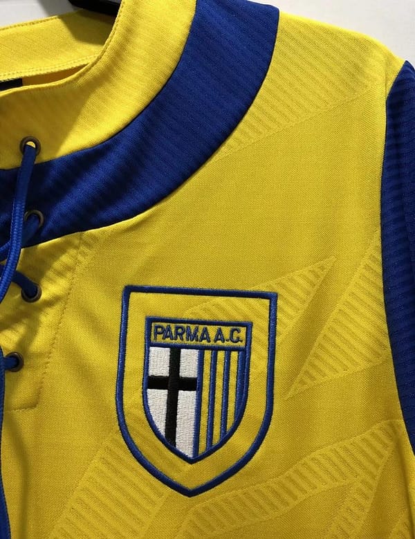 Retro 93/95 Parma Away Soccer Jersey - Image 8