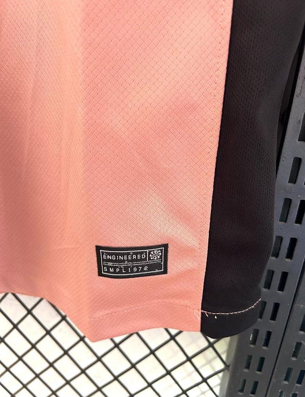 24/25 PSG Third Pink Long Sleeve Jersey - Image 3