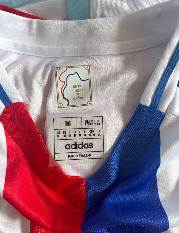 24/25 Olympique Lyonnais Home Jersey - Image 9
